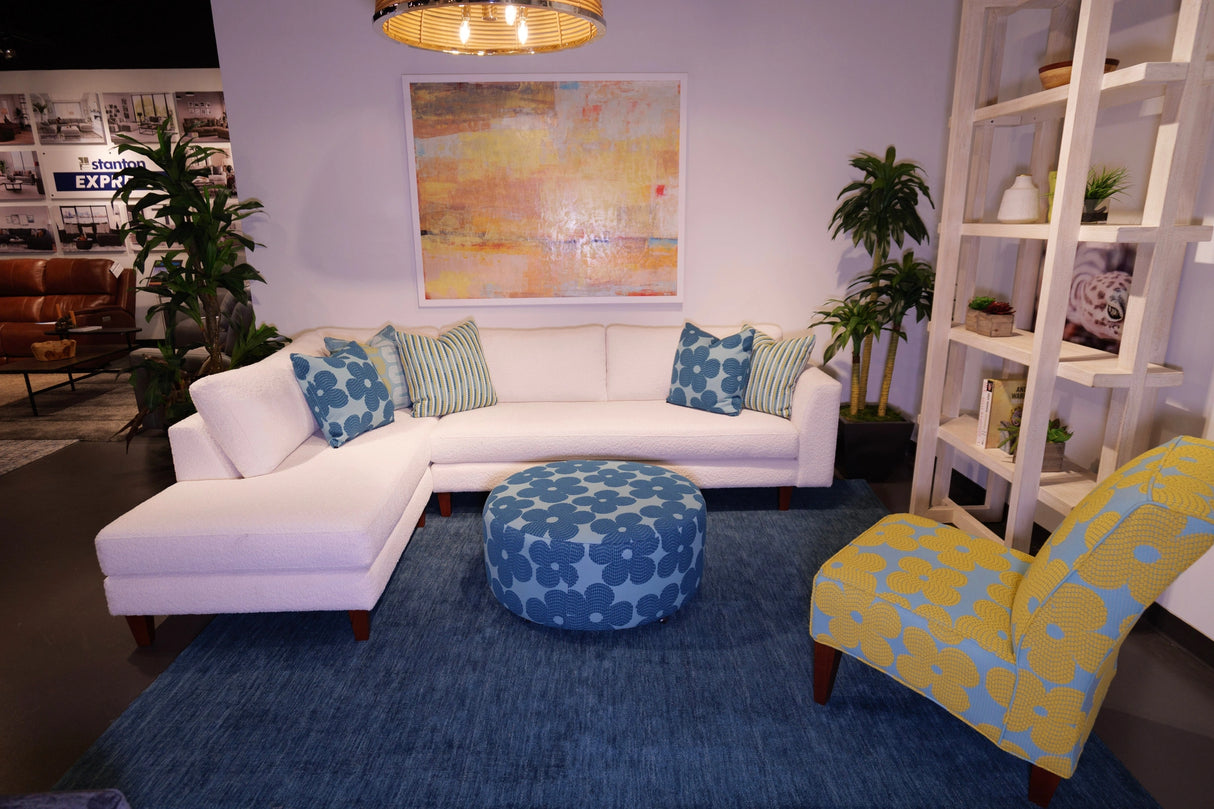 55902 Loveseat