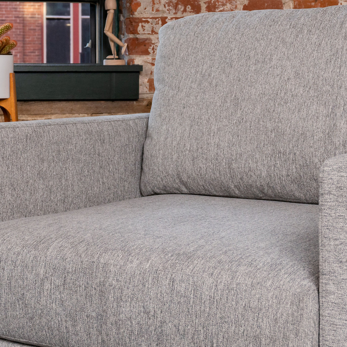 Flex 4-Seat Sectional with Standard Arm - 5000003547