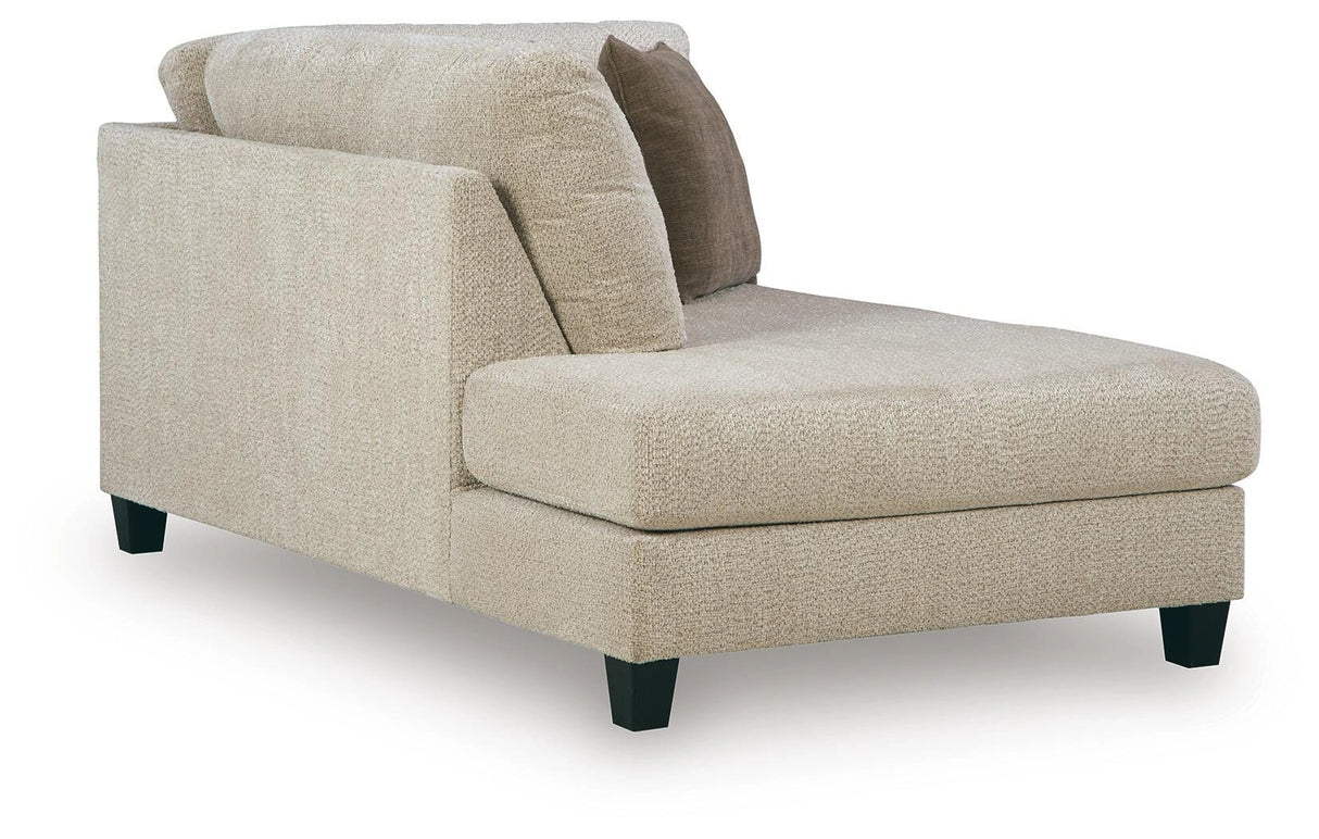 Steelwater Retreat Sectional with Chaise