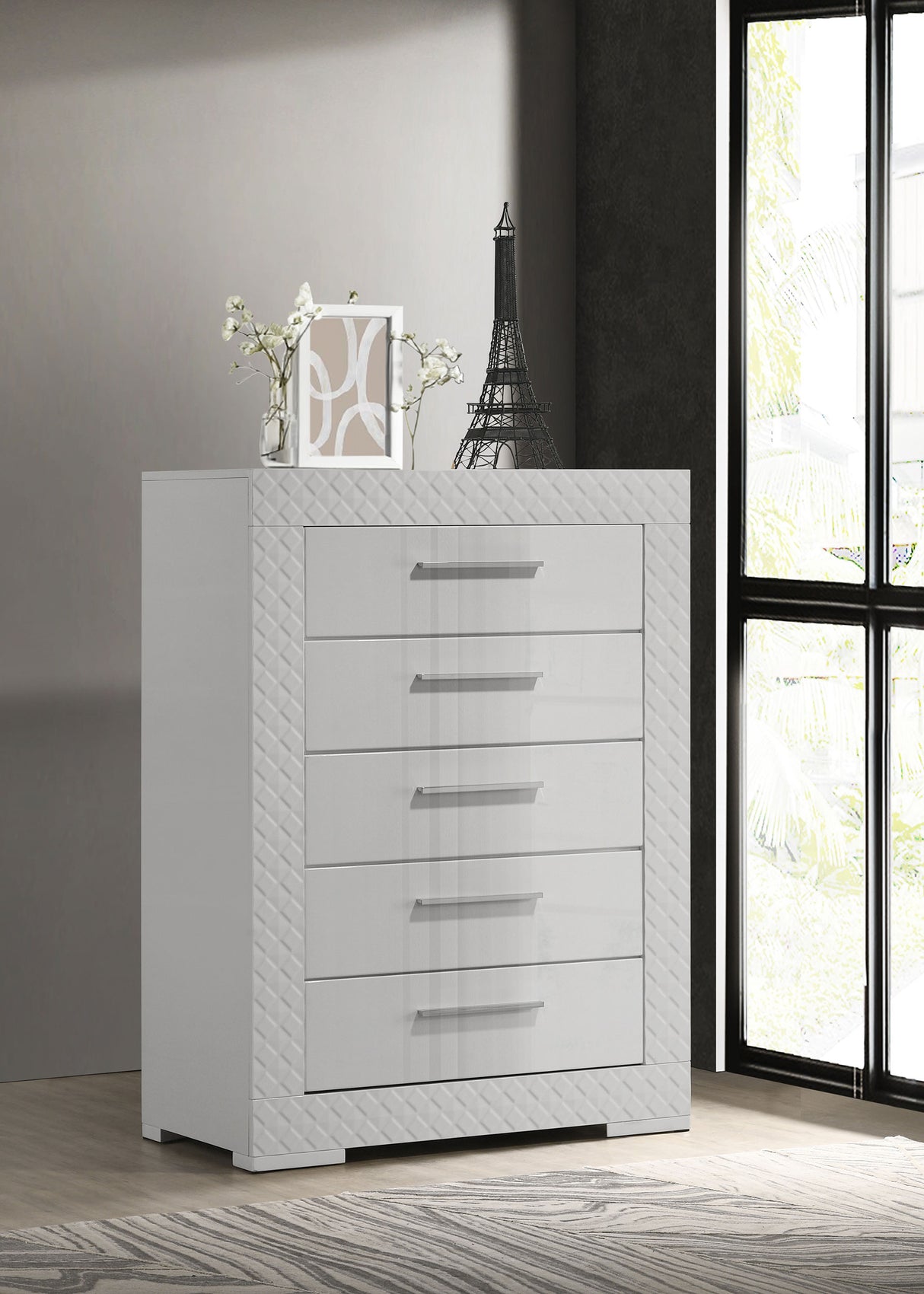 Ives Chest of Drawers