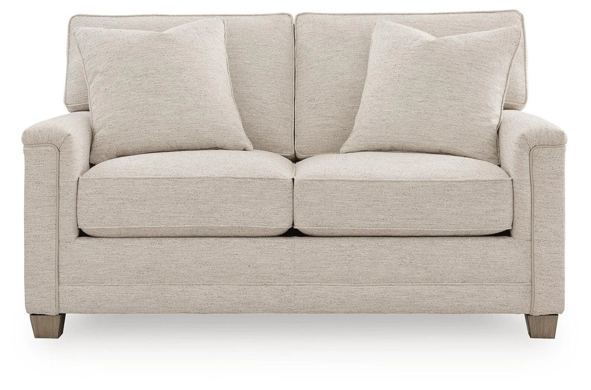 Lockeshart Loveseat