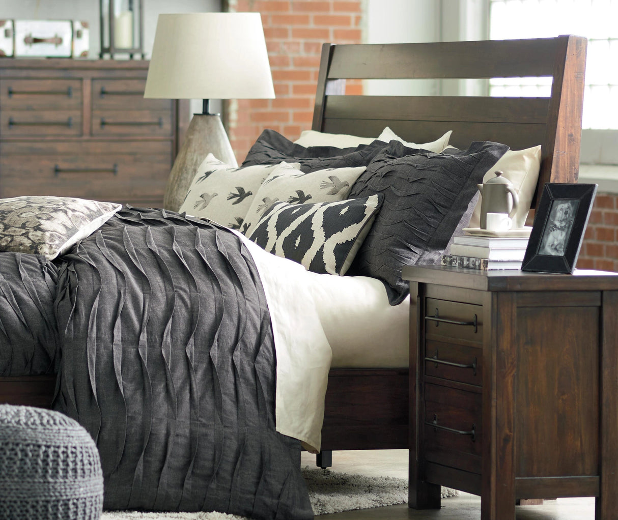 Starmore Nightstand