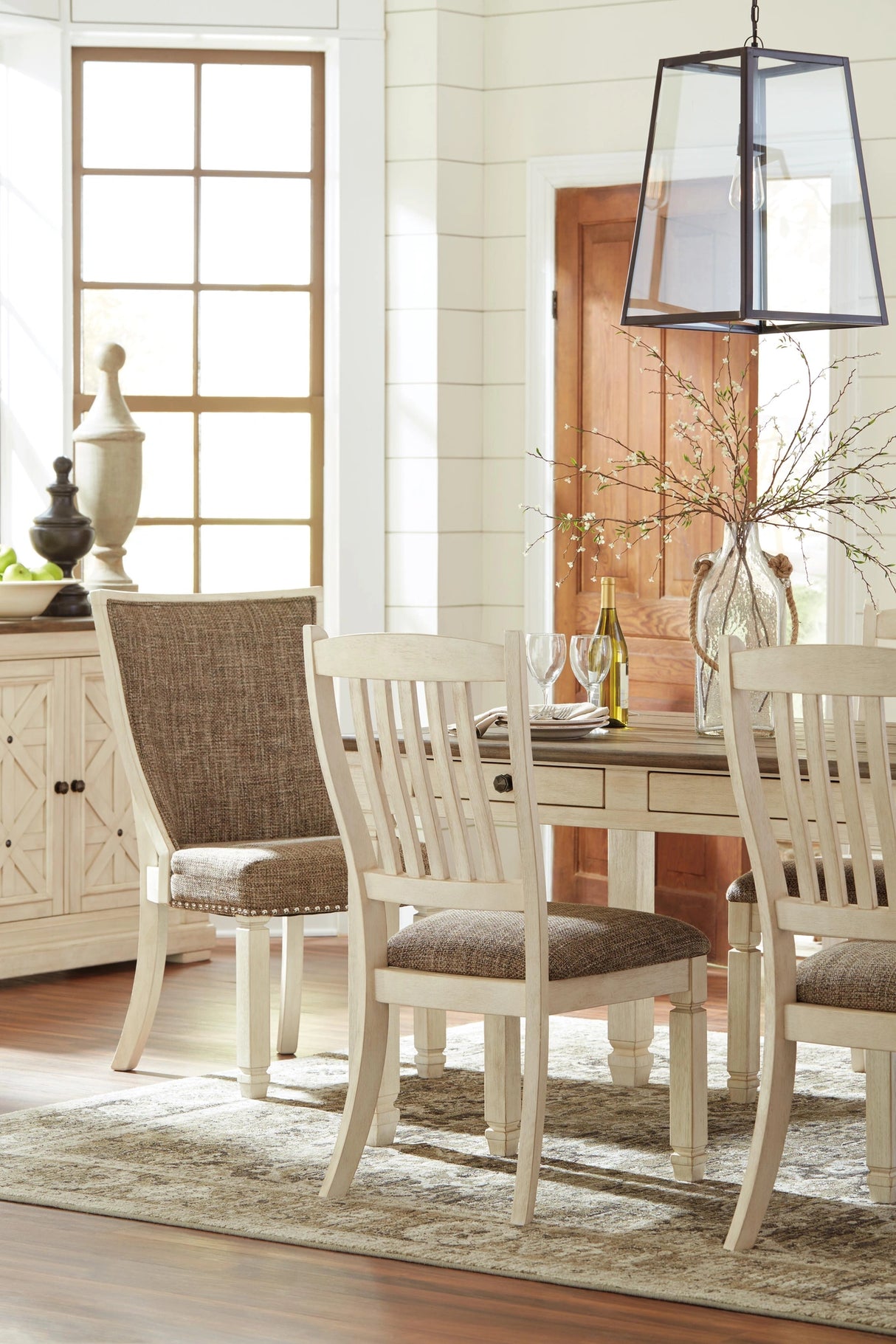 Bolanburg Dining Table