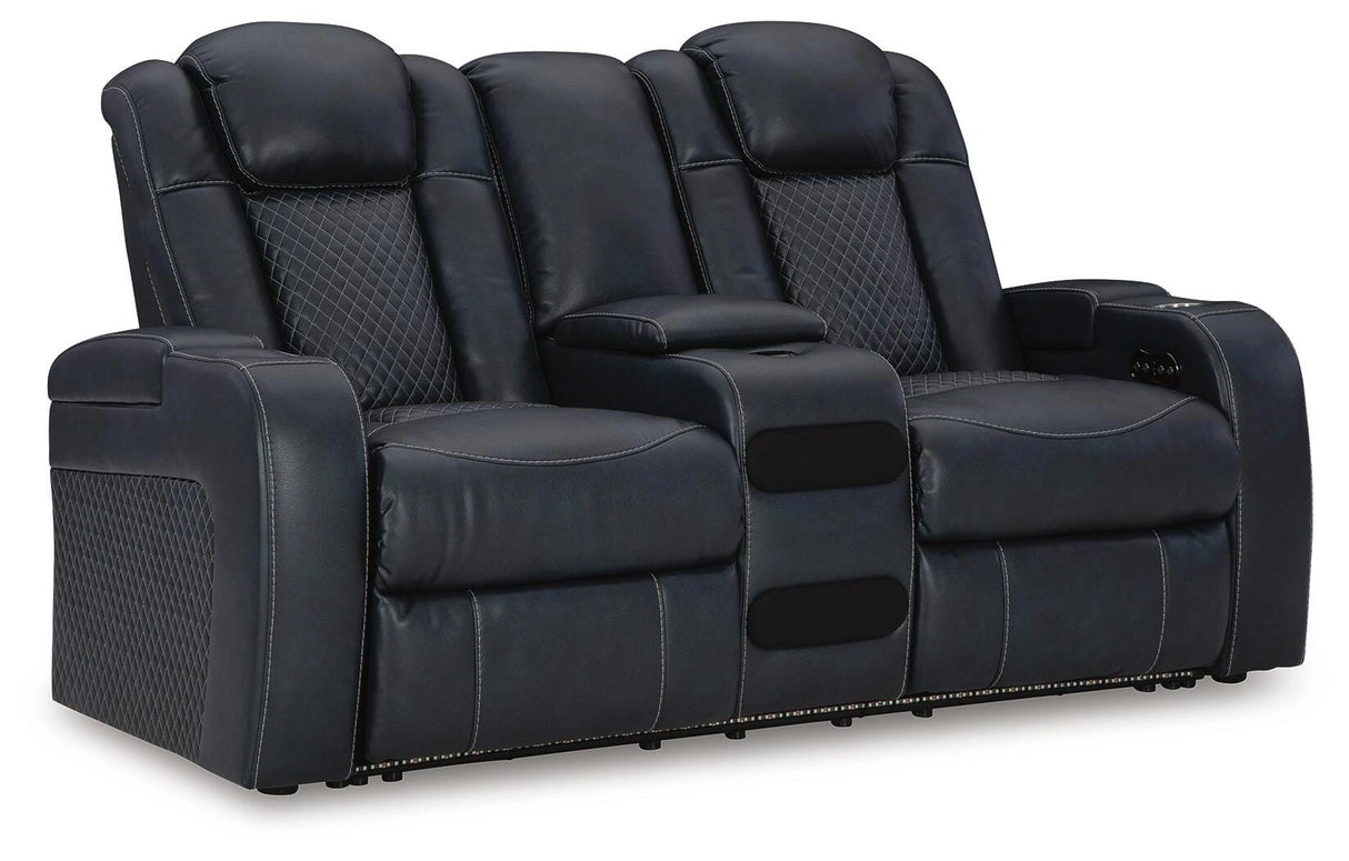 Fyne-Dyme Living Room Set