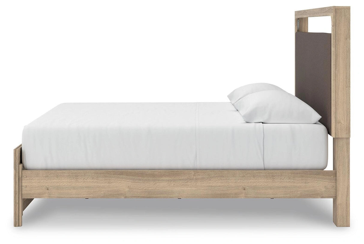 Kinlanni Bedroom Set