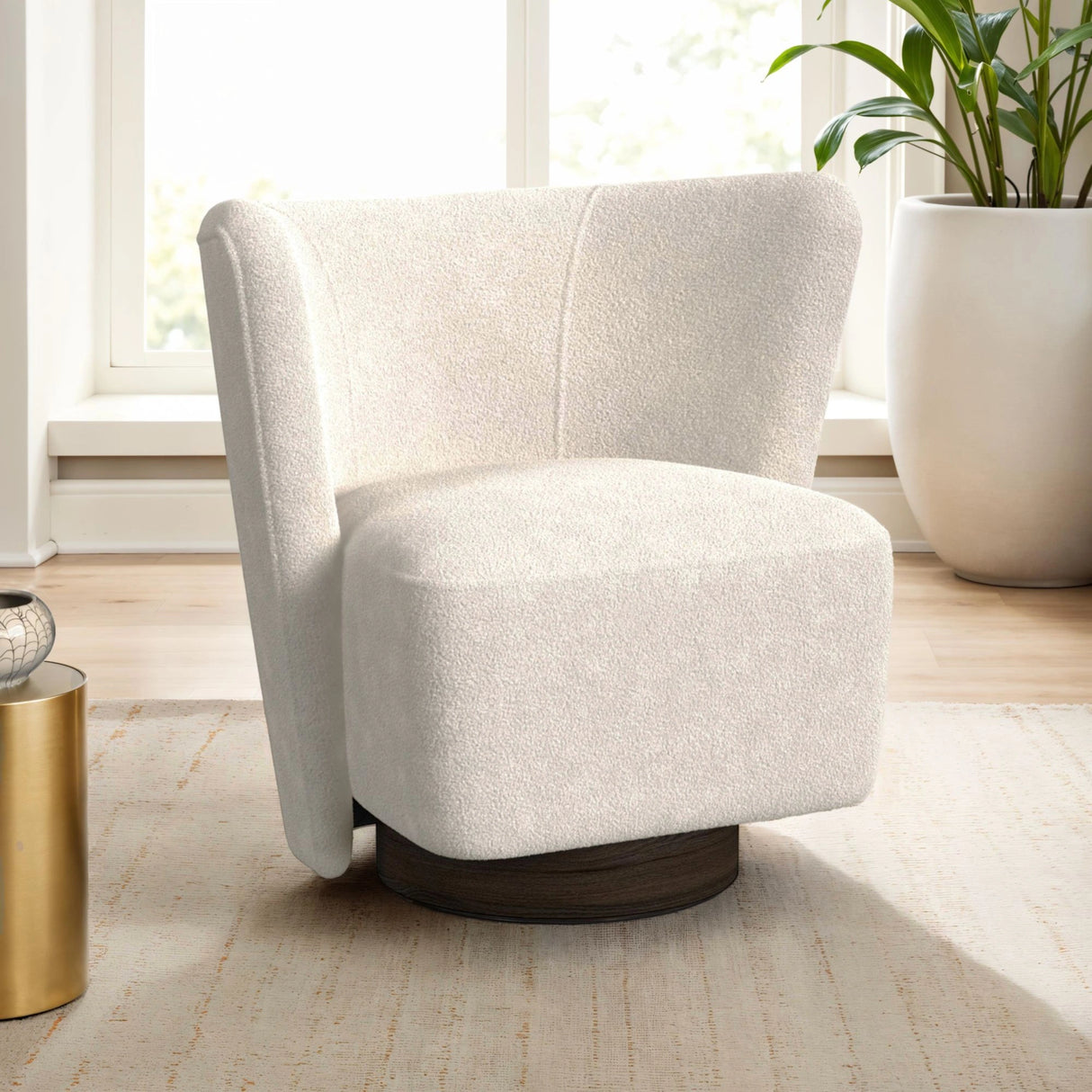 Kuga Swivel Chair in Ching Sand