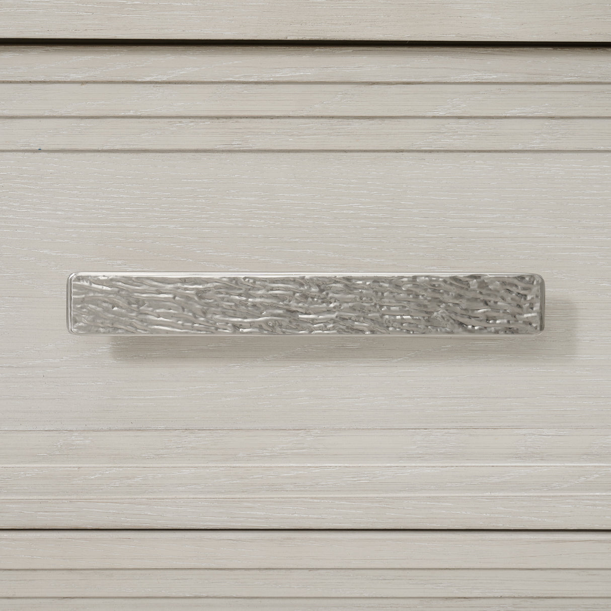 Avalanche Server in Antique White