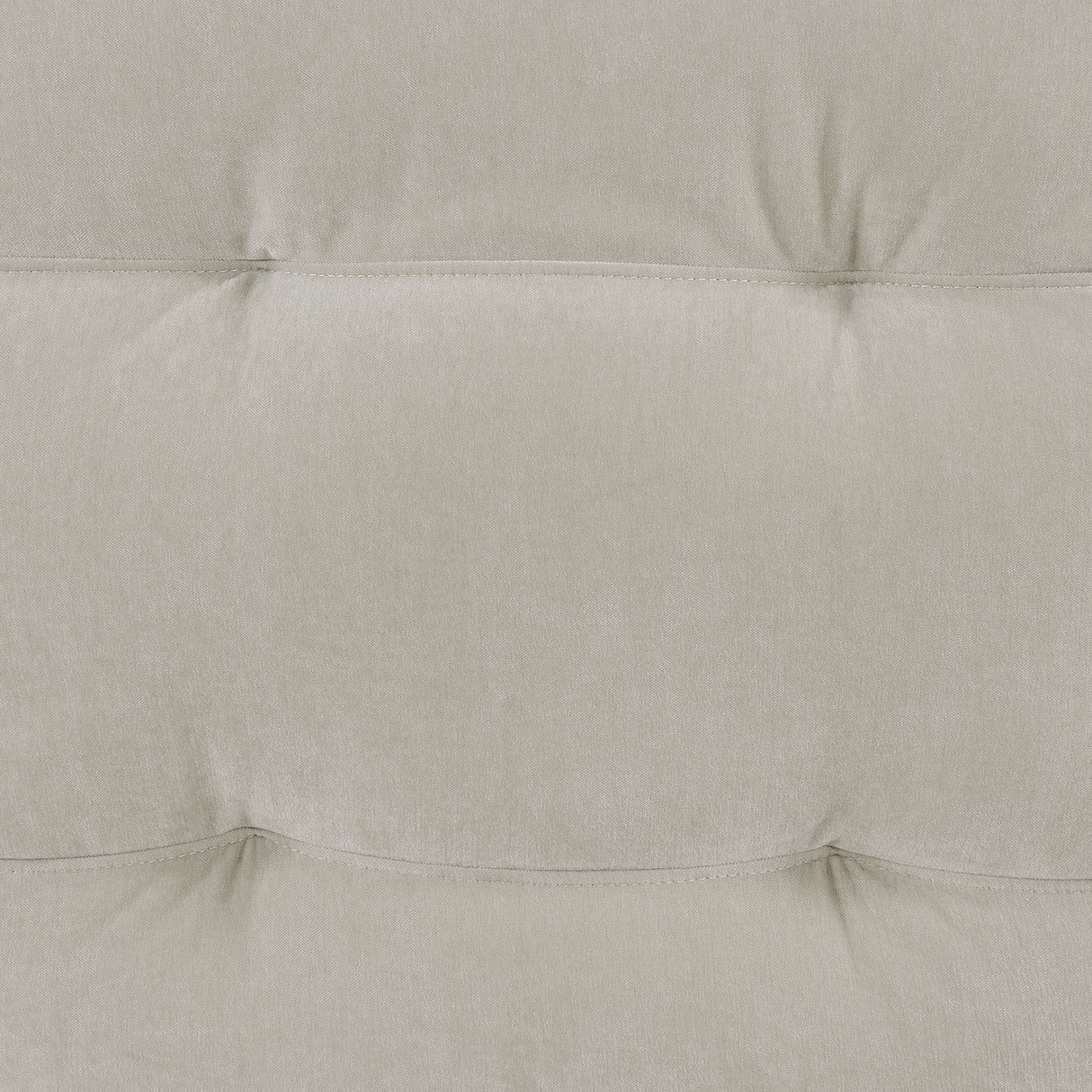 Dominick Chaise In Amigo Linen
