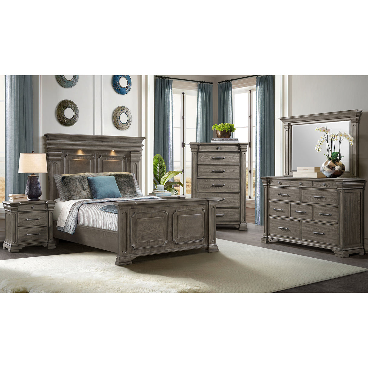Kings Court Bed