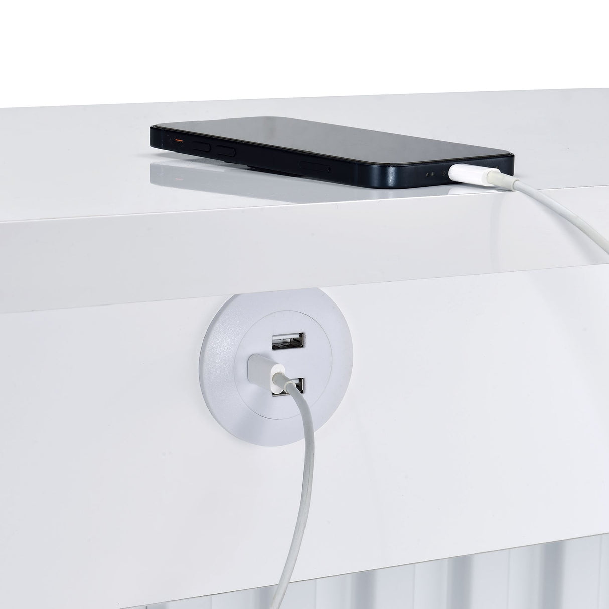 Leilani Bar Table
