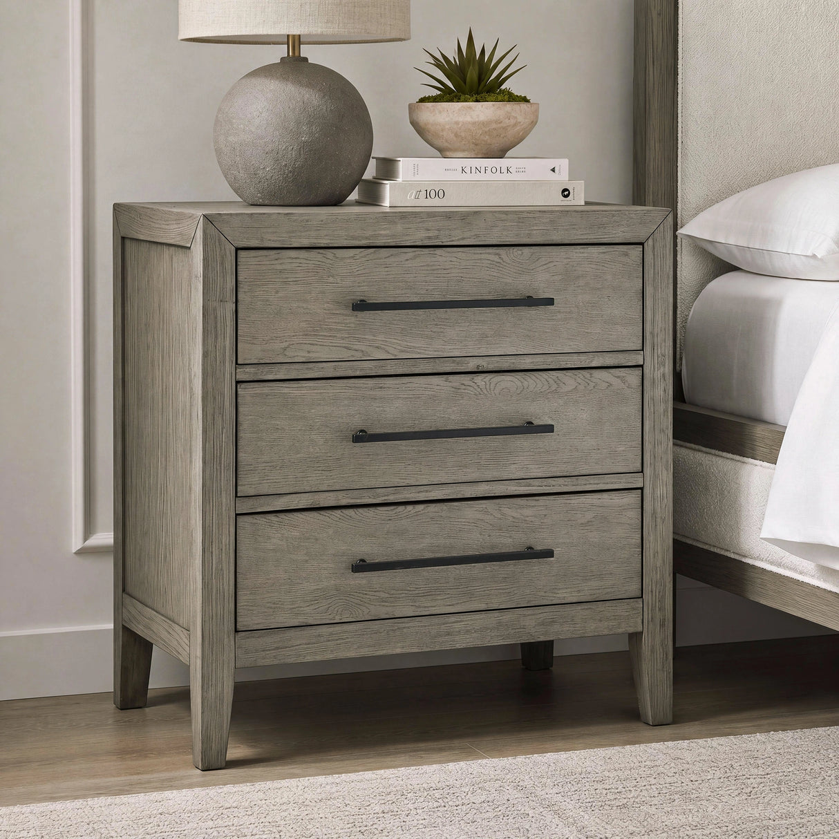 Versailles Contemporary 3-Drawer Nightstand