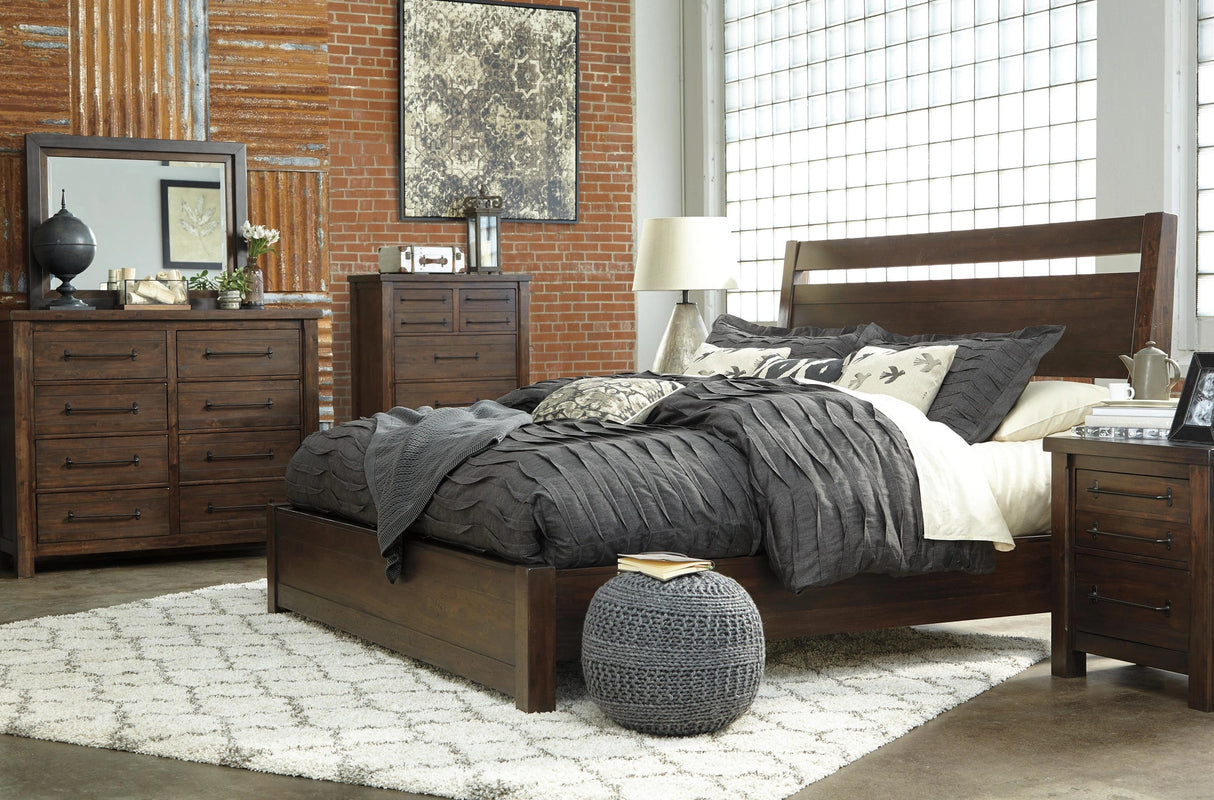 Starmore Dresser