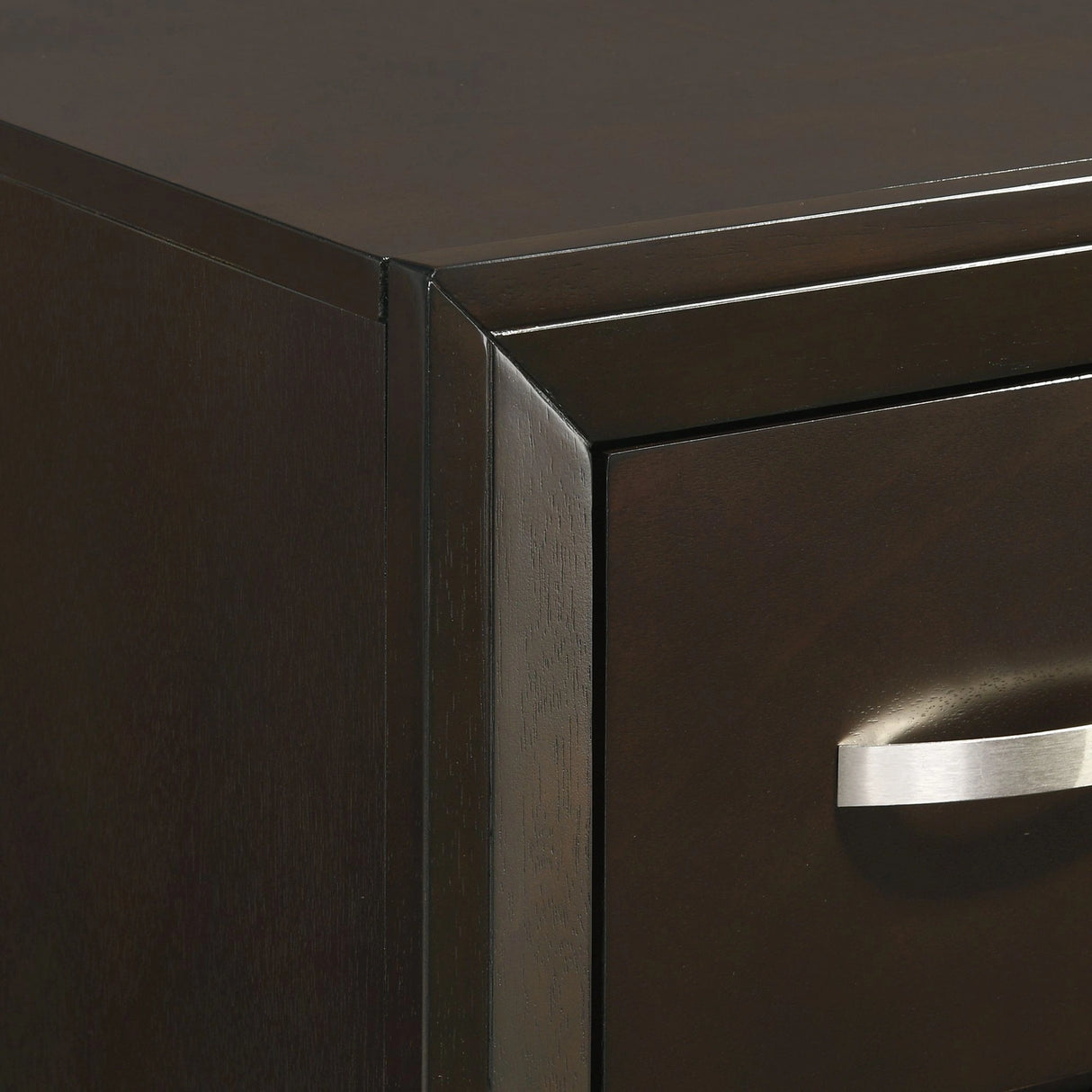 Beaumont Dresser & Mirror in Merlot