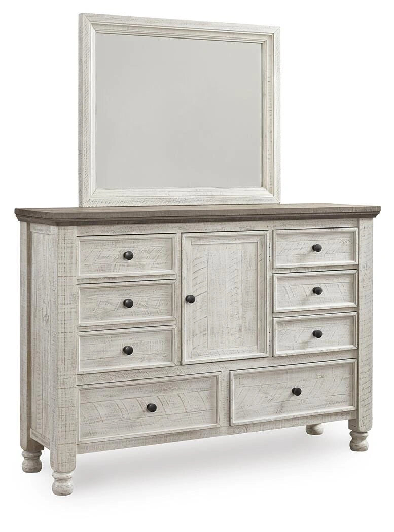 Havalance Dresser