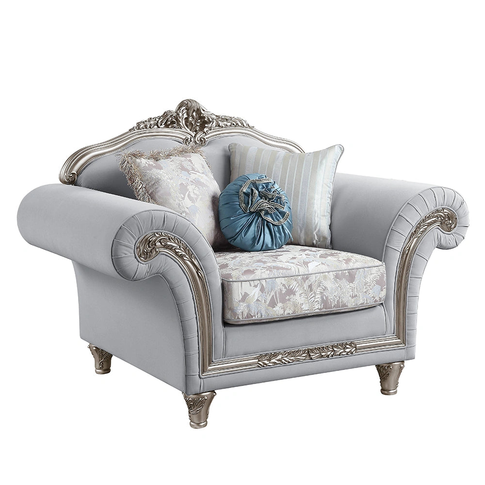 Chair w/3 Pillows