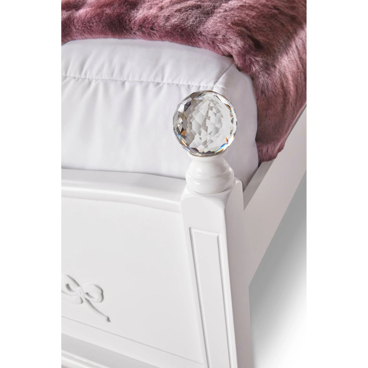 Alana Platform Bed