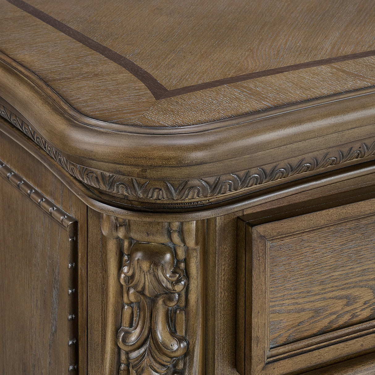 Madison Park Server in Walnut