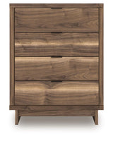 Zadilyn Chest