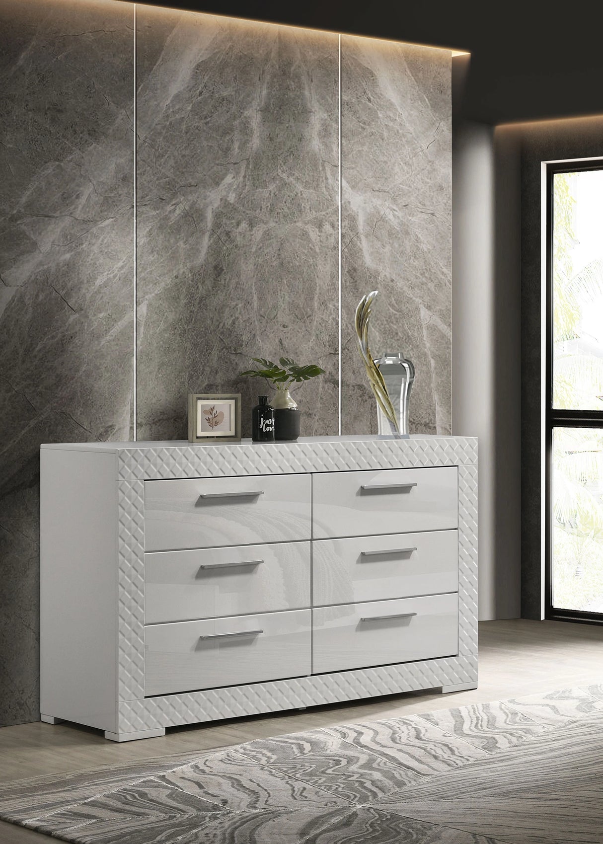 Ives Dresser