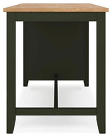 Gesthaven Dining Set