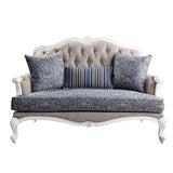 Loveseat w/3 Pillows