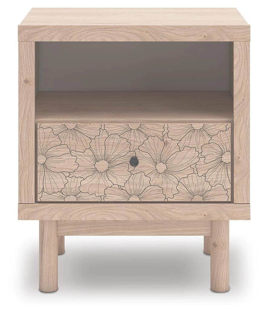 Shapella Nightstand