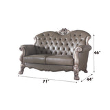 Loveseat w/3 Pillows