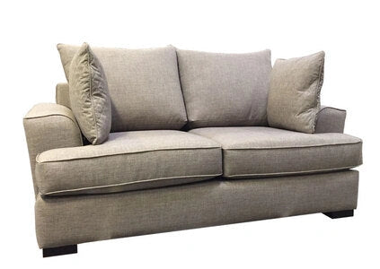 51502 Loveseat