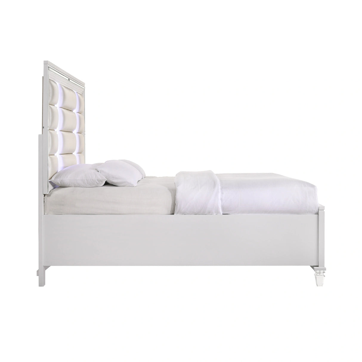 Twenty Nine Bed White