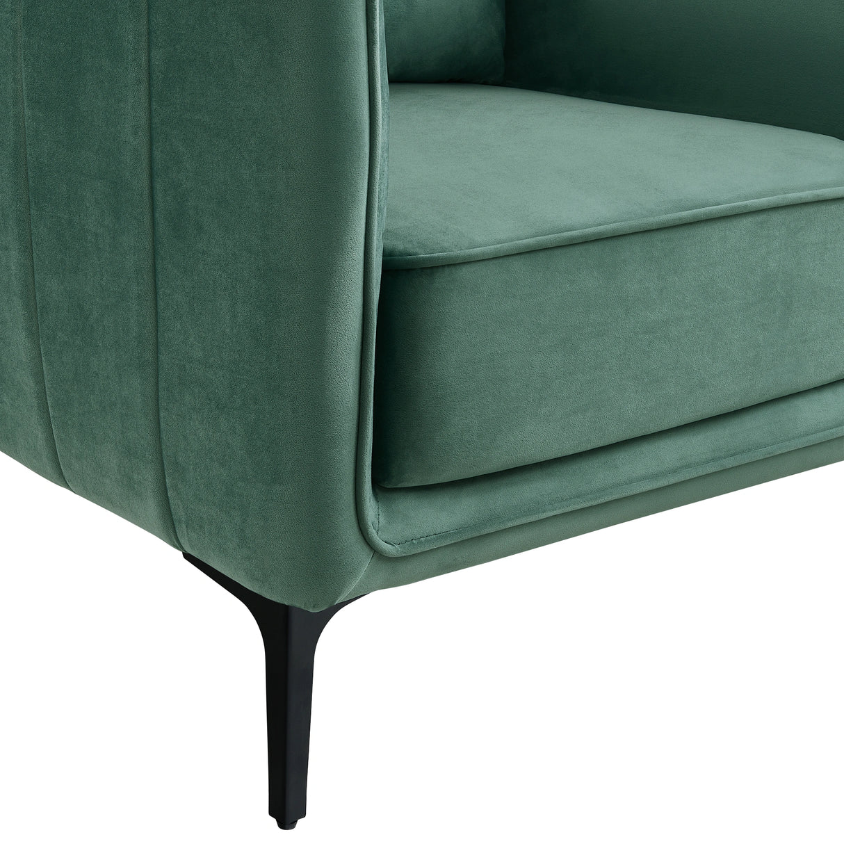 Rae Chair in Lavish 152 Velvet