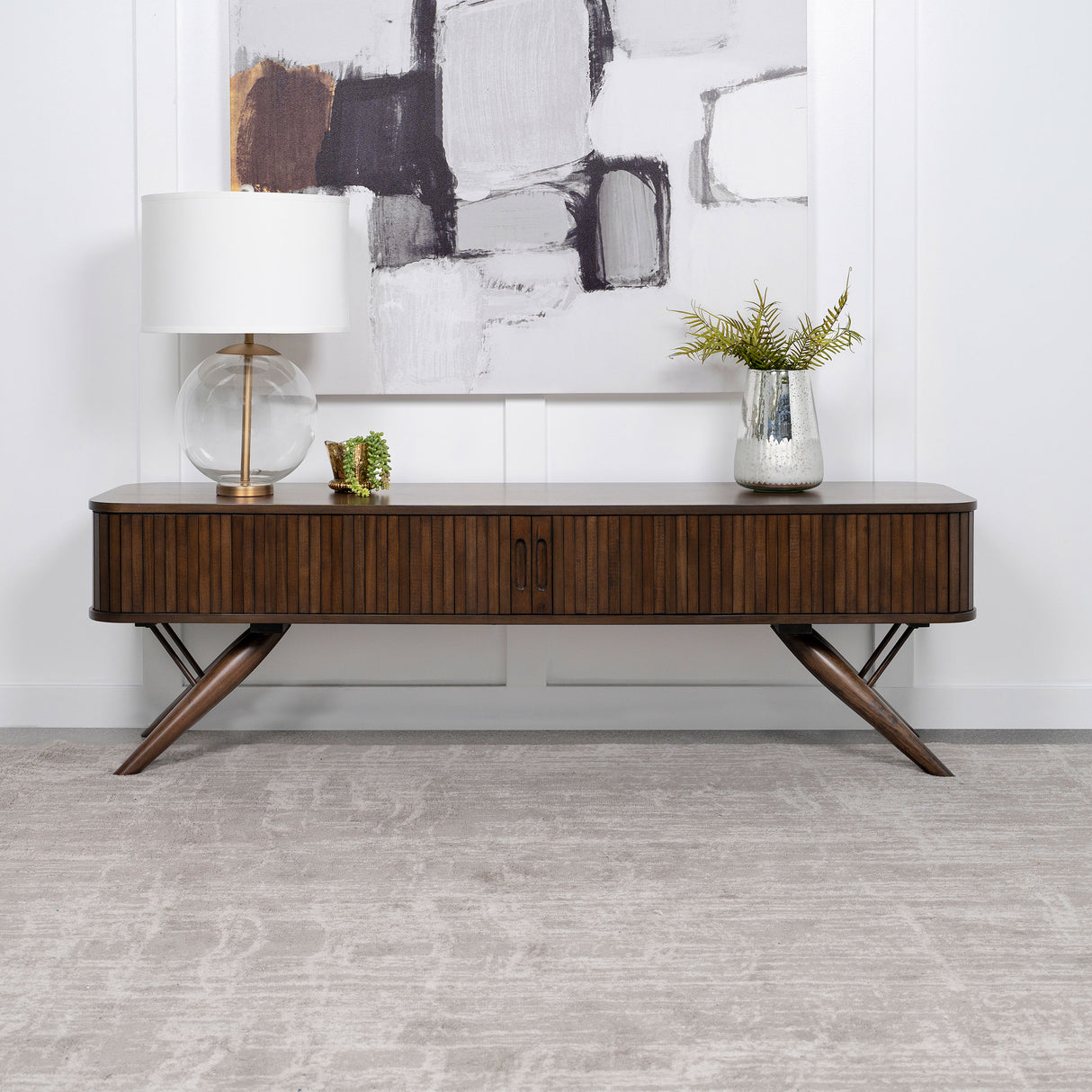 Valna TV Stand
