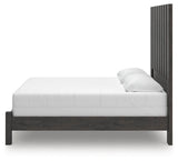 Fraluna Bedroom Set