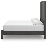 Fraluna Bedroom Set