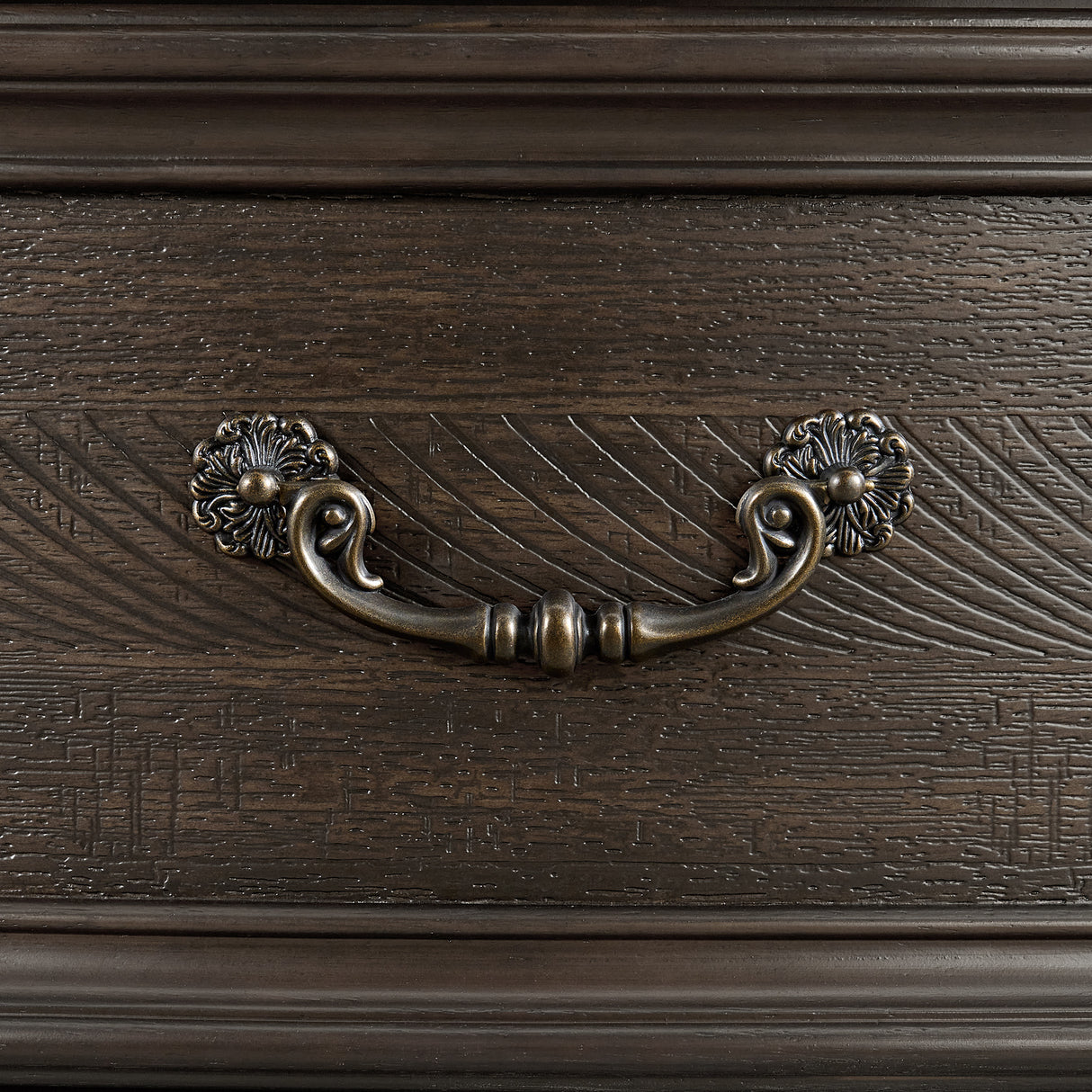 Brunswick 2-Drawer Nightstand with USB in Mahogany