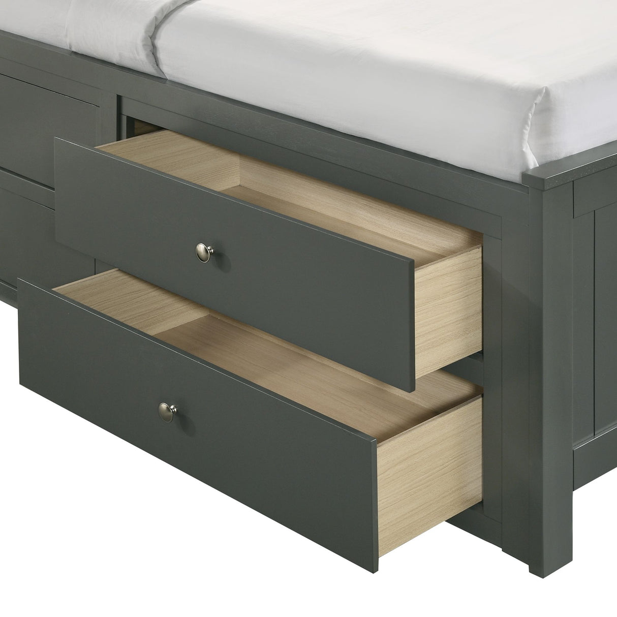 Sami Captains Bed