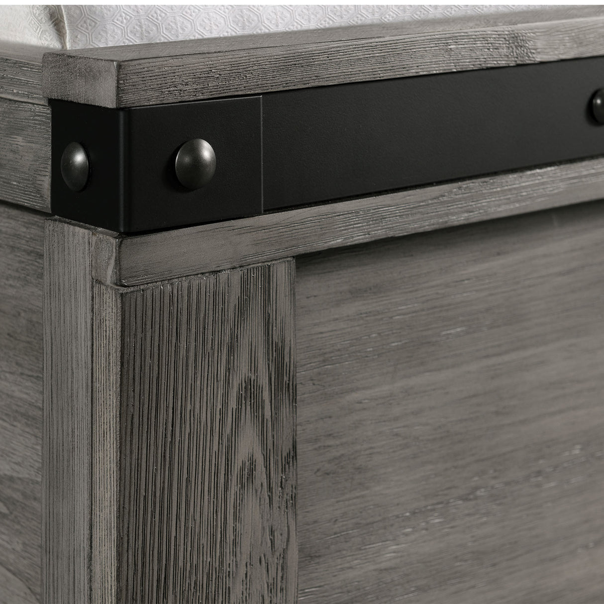 Wade Panel Bed