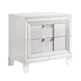 Twenty Nine Storage Bedroom Set in White