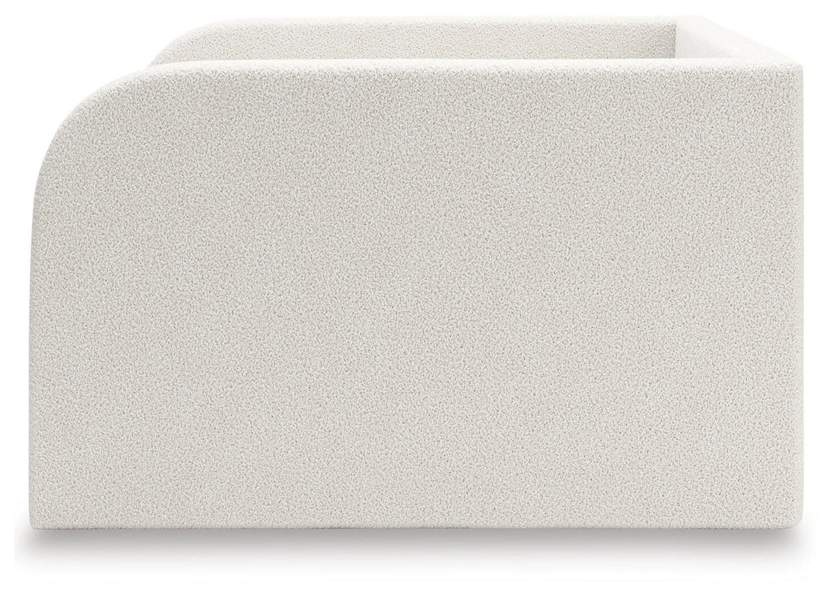 Shapella Bed